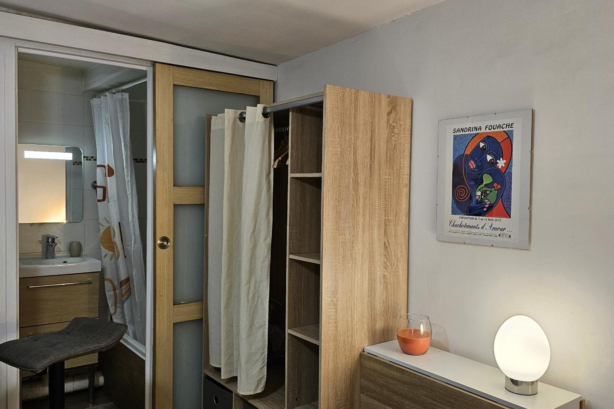 Studio Near The City Center Montpellier Buitenkant foto